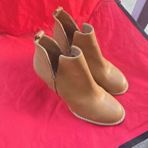 Report Boots